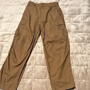 Uniqlo Men's Brown Cargo Pants